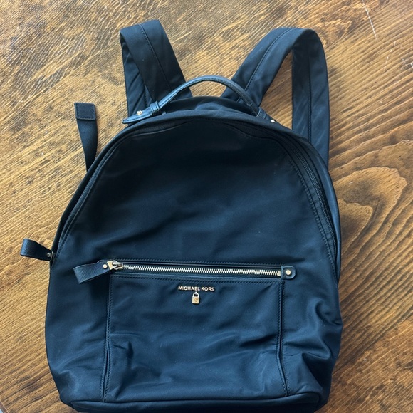 Michael Kors Kelsey Nylon Large Backpack 🎒 - Picture 1 of 14